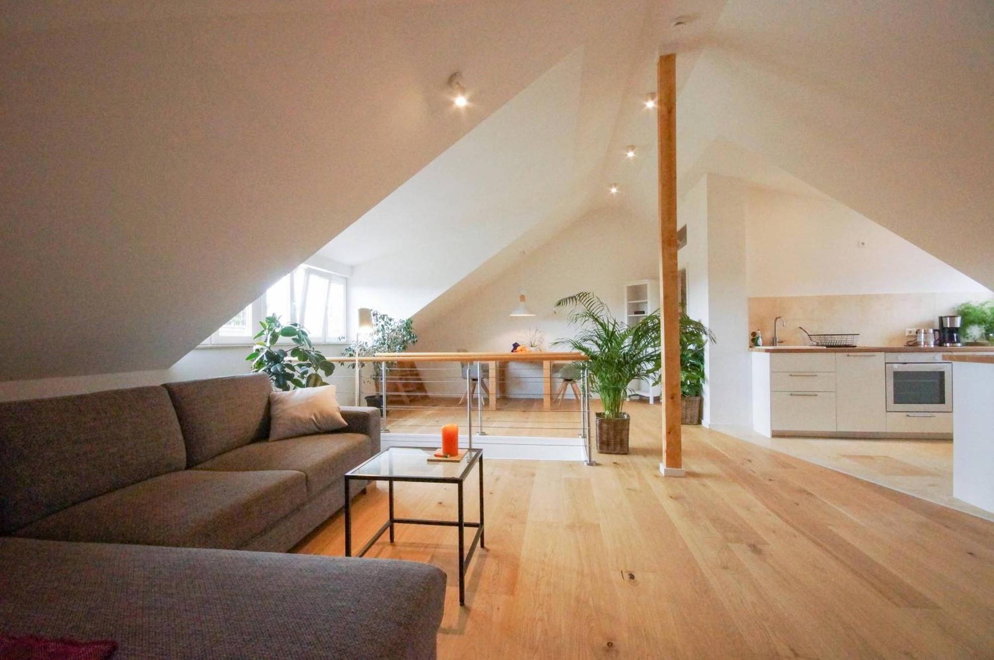 Modernes Und Helles Apartment Im Loft Stil Χαϊδελβέργη Εξωτερικό φωτογραφία
